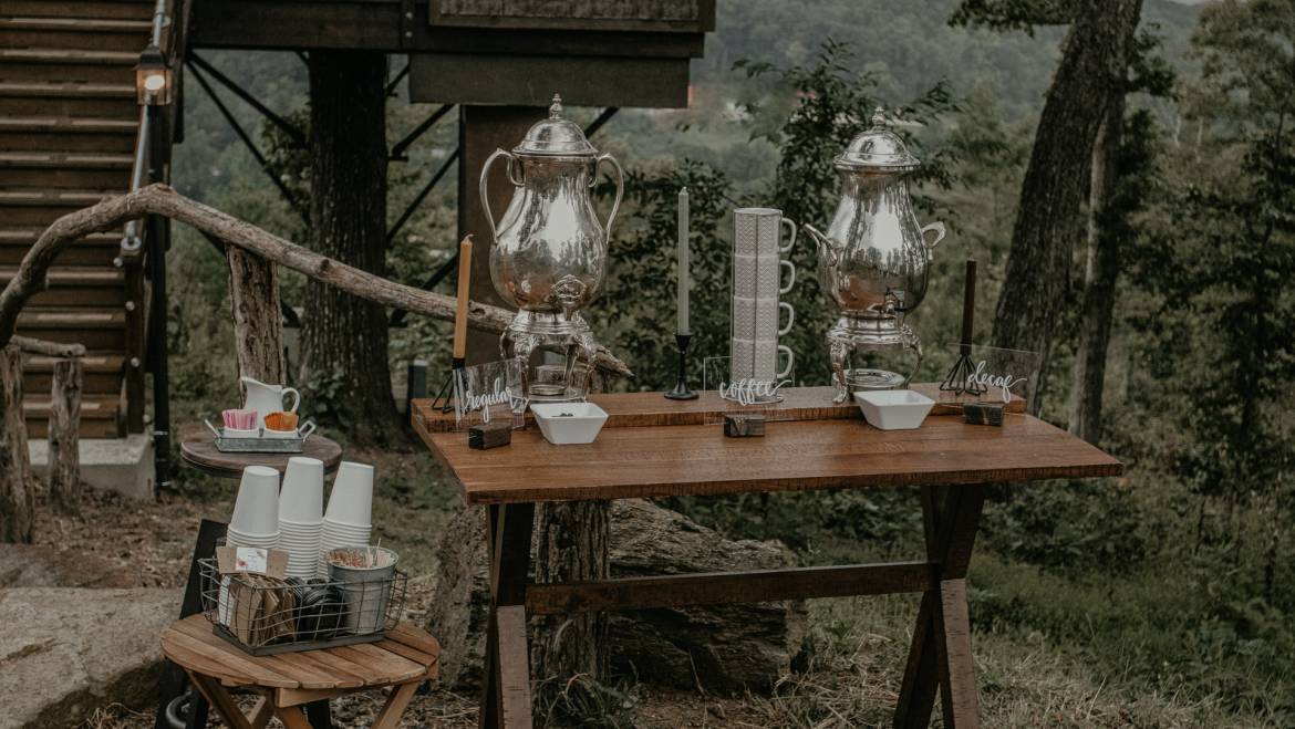 3 Unique Ways to Serve Coffee at Your Wedding for a Romantic Pick-Me-Up