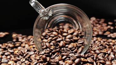 A Coffee Lover’s Guide to Ordering Coffee Beans in the UAE
